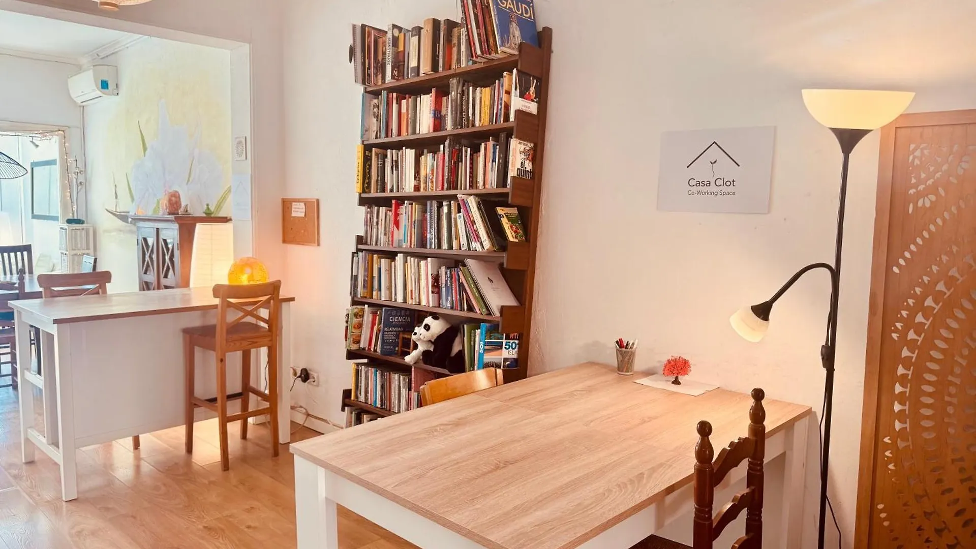 Casa Clot Apartment Barcelona Homestay